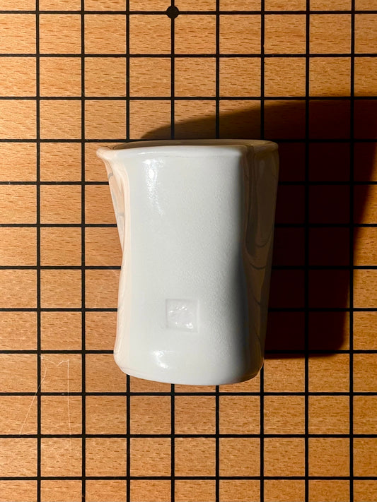 TEA-DRENCHED VESSELS: 00 PAPER CUP by Chong Office #17