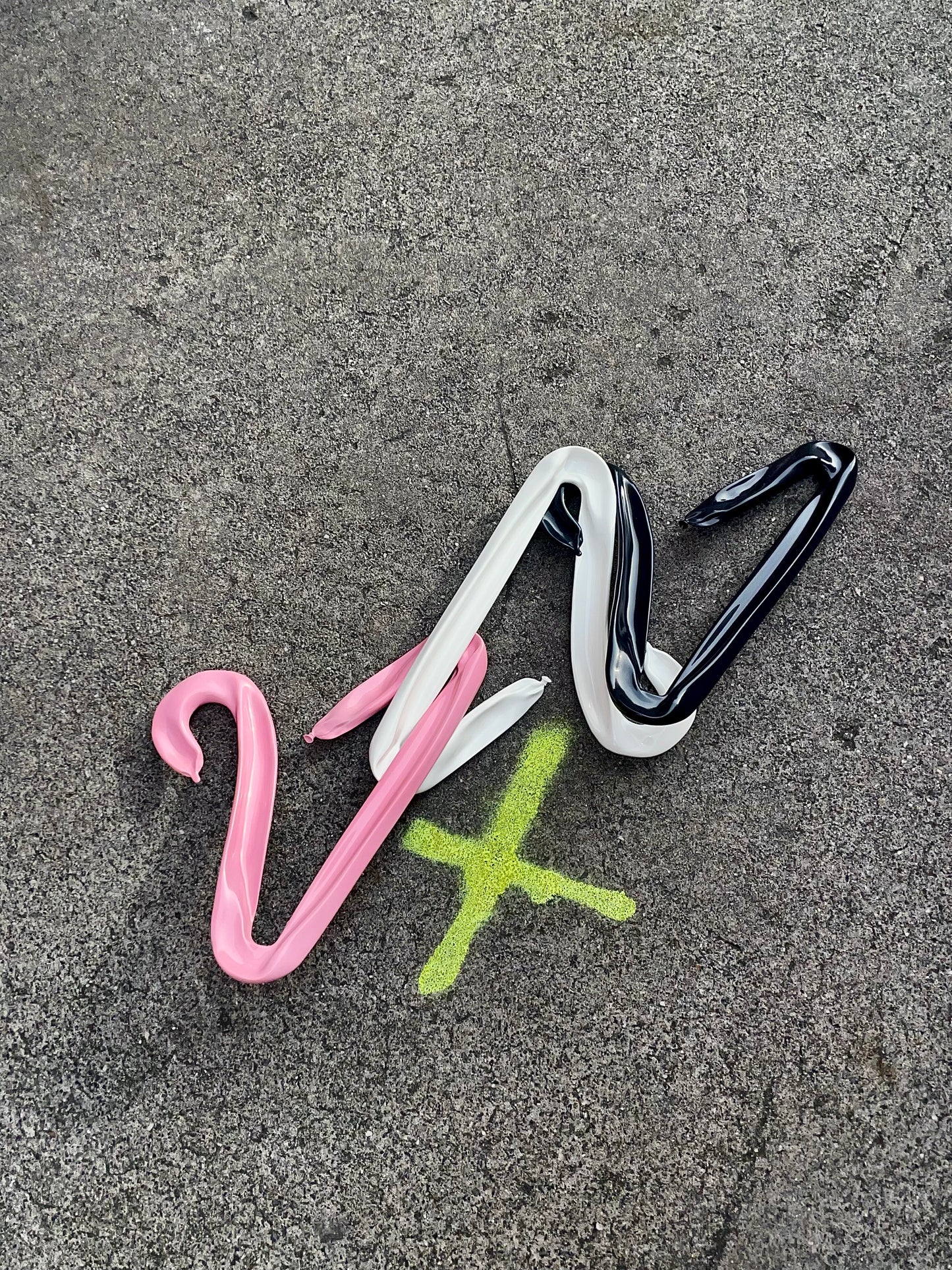 Deflated Balloon Hanger Ink Black