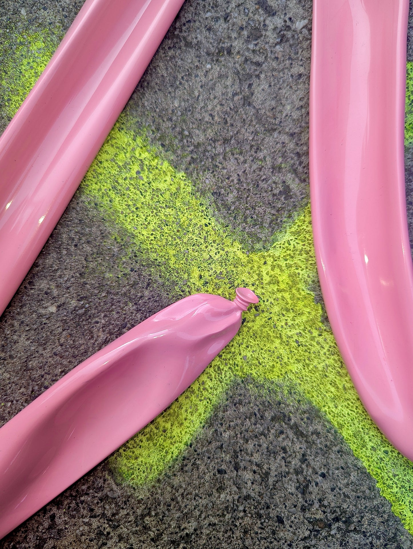 Deflated Balloon Hanger 3-Pack