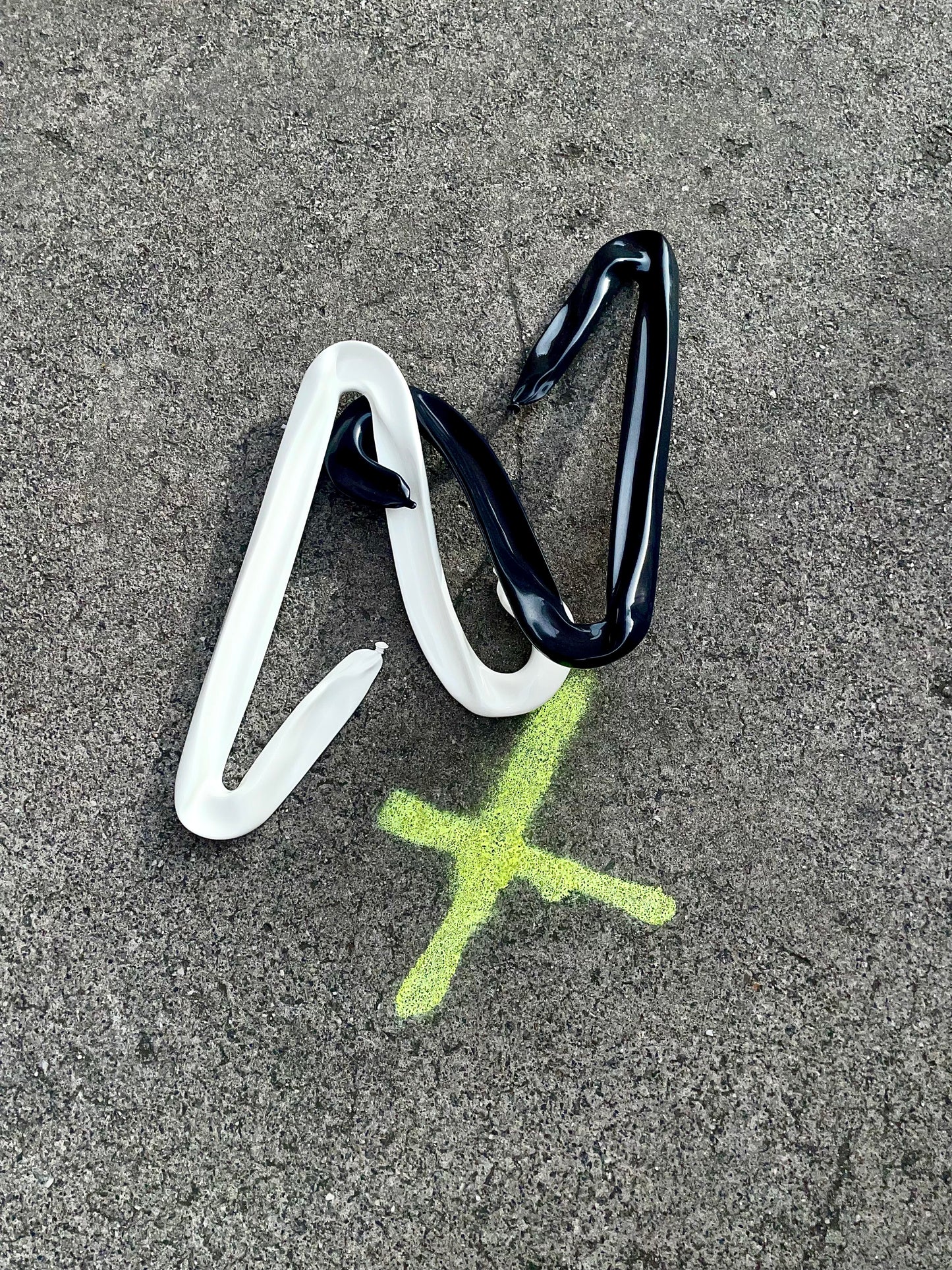 Deflated Balloon Hanger Ink Black