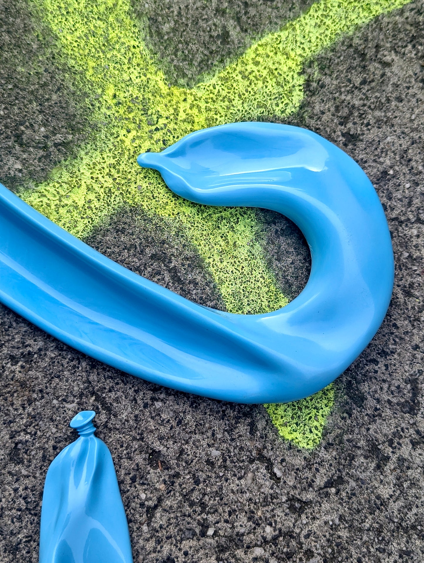 Deflated Balloon Hanger 3-Pack